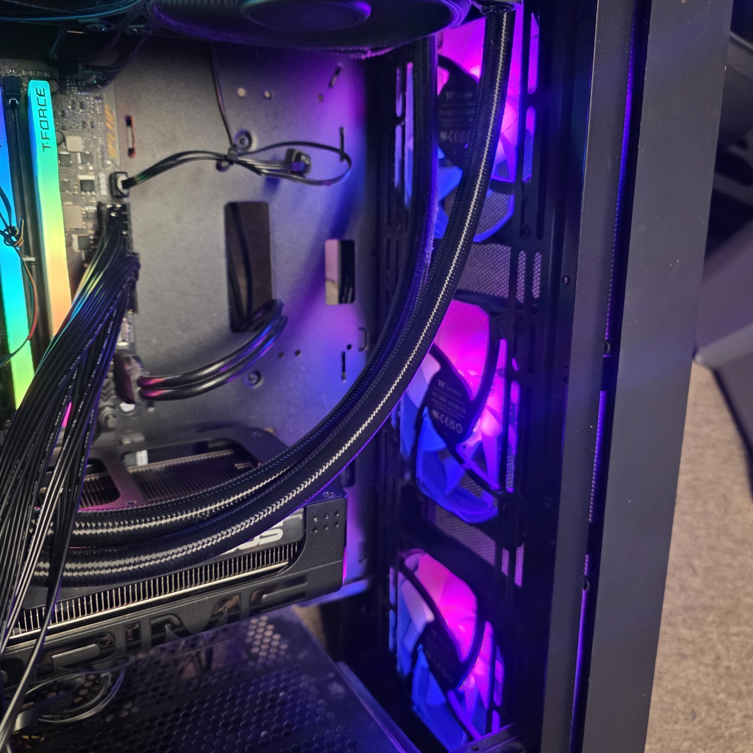 Computer cabling and storage service at Taz's Tech Town